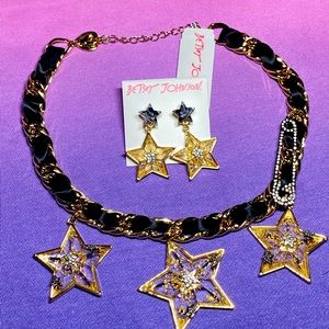 Betsey Johnson star necklace and earrings jewelry set